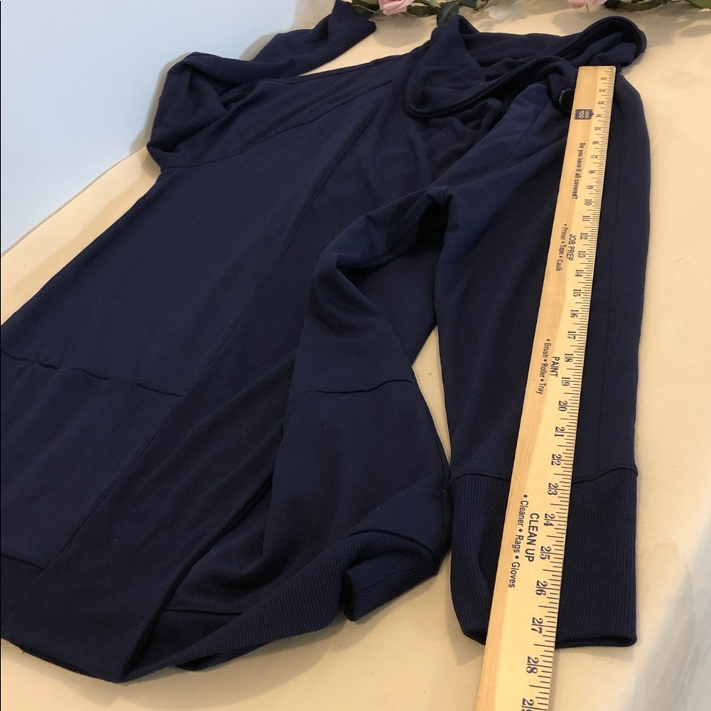 Chico’s Synergy Navy Women's Wrap Cadigan Blue Long Sleeve One Button Lagenlook - Picture 15 of 16